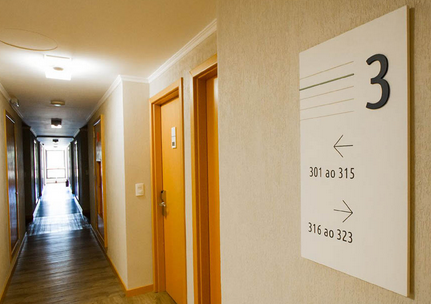 導(dǎo)視系統(tǒng)設(shè)計收費(fèi)標(biāo)準(zhǔn)應(yīng)由其傳播效果而定